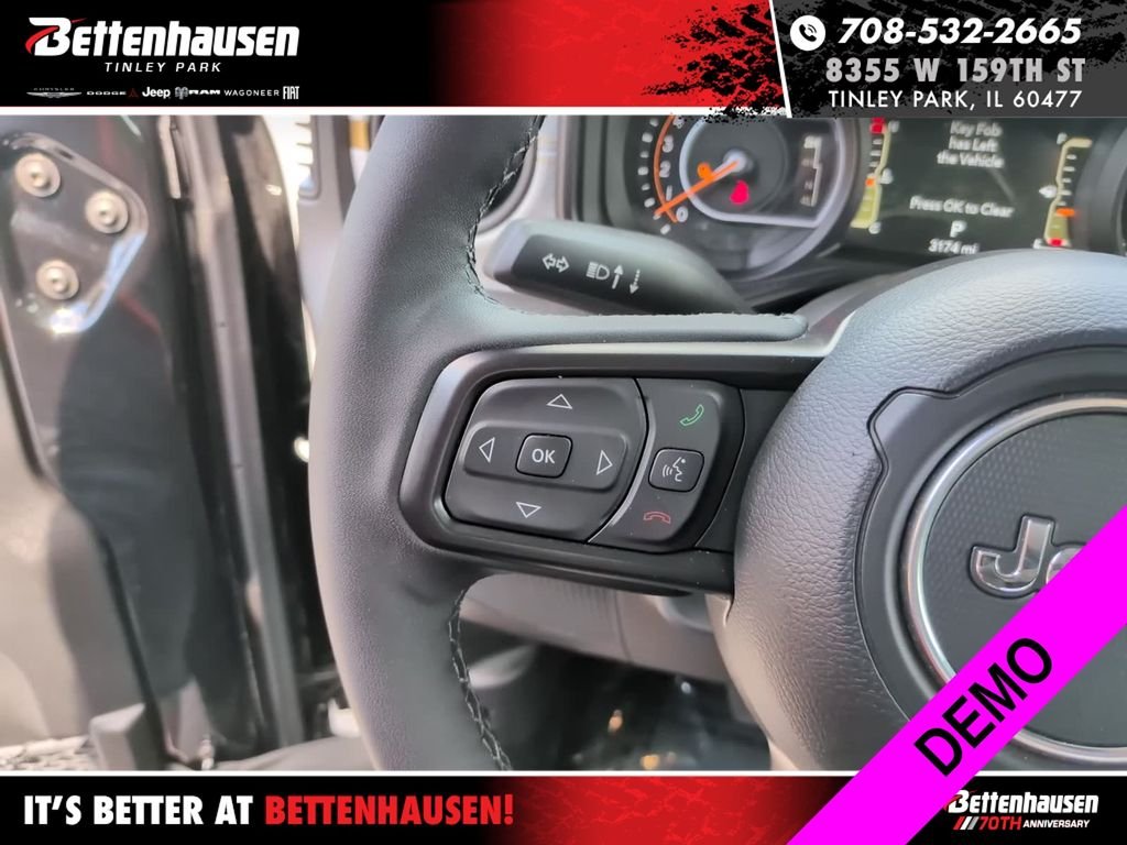 New 2026 Black Clear-Coat Exterior Paint Jeep Sport S image 24