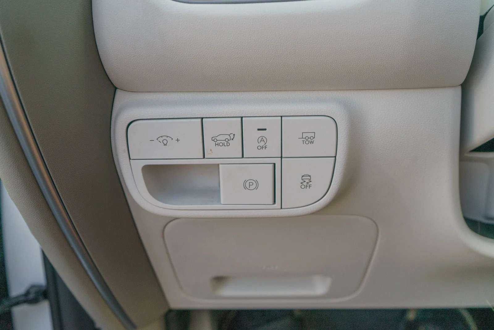 Used 2026 Creamy White Pearl Hyundai SEL image 26