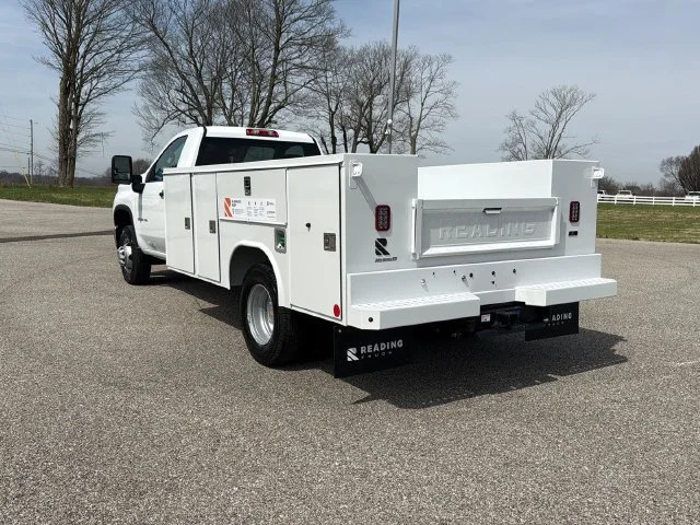 New 2026 Summit White Chevrolet Work Truck image 16