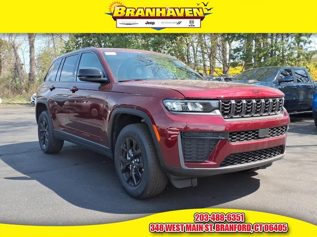 2026 Jeep Grand Cherokee Altitude