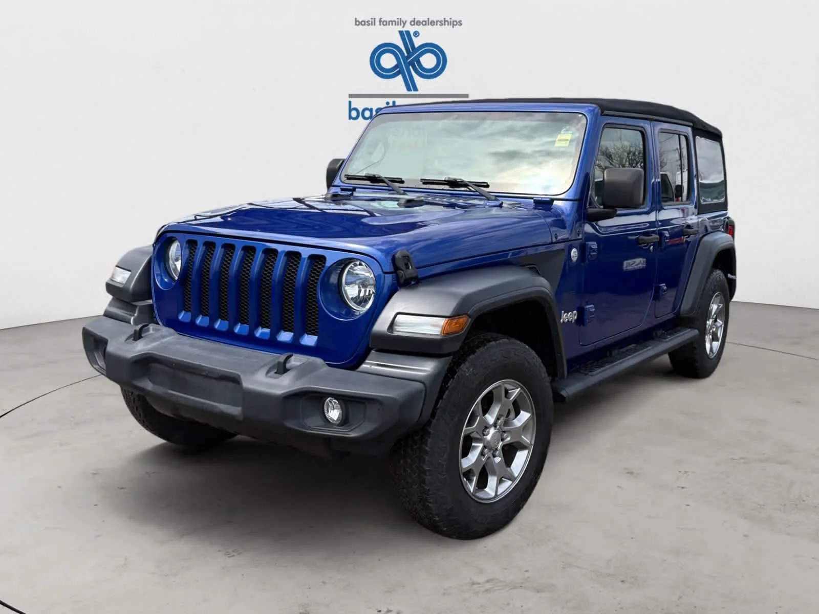 Used 2020 Ocean Blue Metallic Clearcoat Jeep Freedom image 2