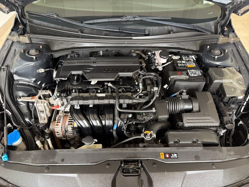 Used 2022 Black Hyundai SEL image 32