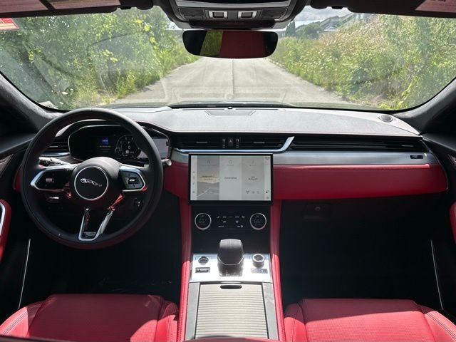 2026 Jaguar F-Pace R-Dynamic S - Photo 24