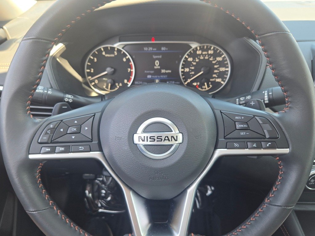 Used 2022 Black Nissan 2.5 SR image 34