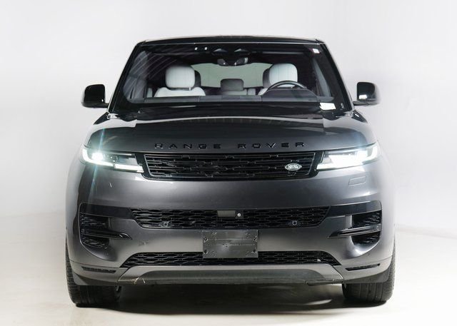 Used 2023 Carpathian Gray Premium Metallic Land Rover SE image 5