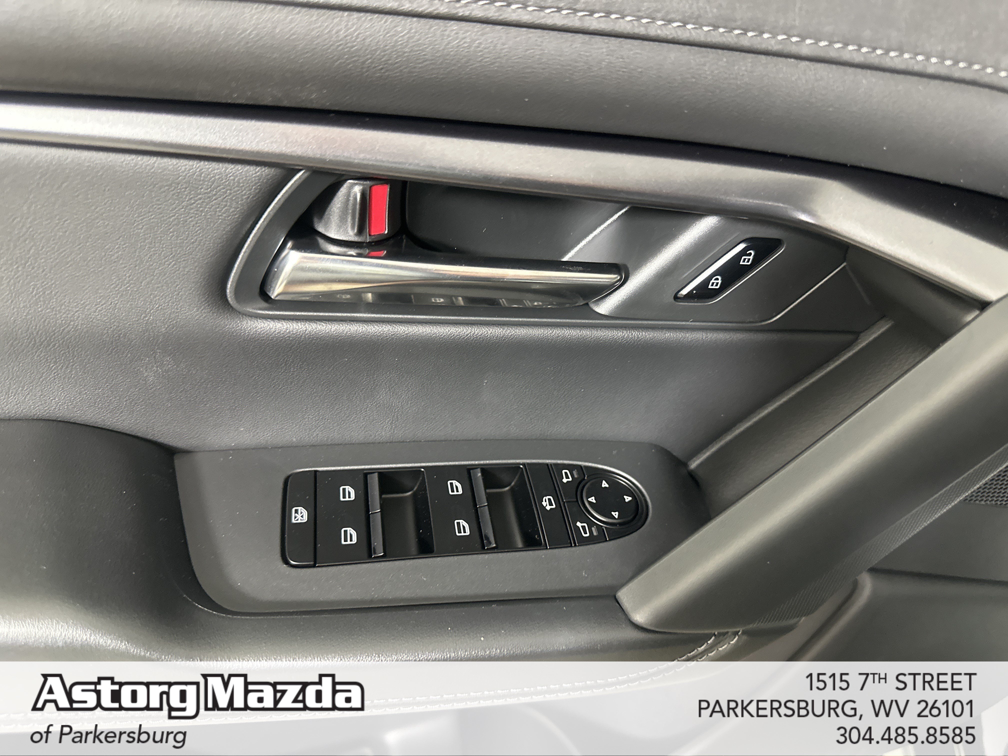 New 2026 Jet Black Mica Mazda 2.5 S Select image 11