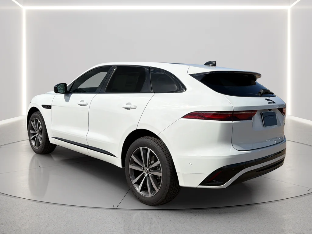 New 2026 Fuji White Jaguar P250 R-Dynamic S image 15