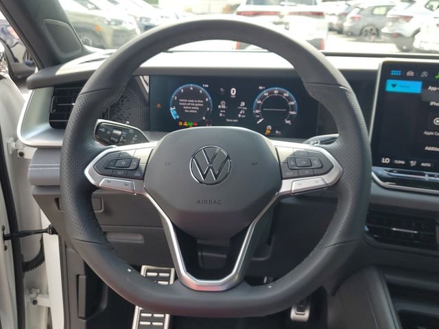 New 2026 White Volkswagen 2.0T SE R-Line Black image 25