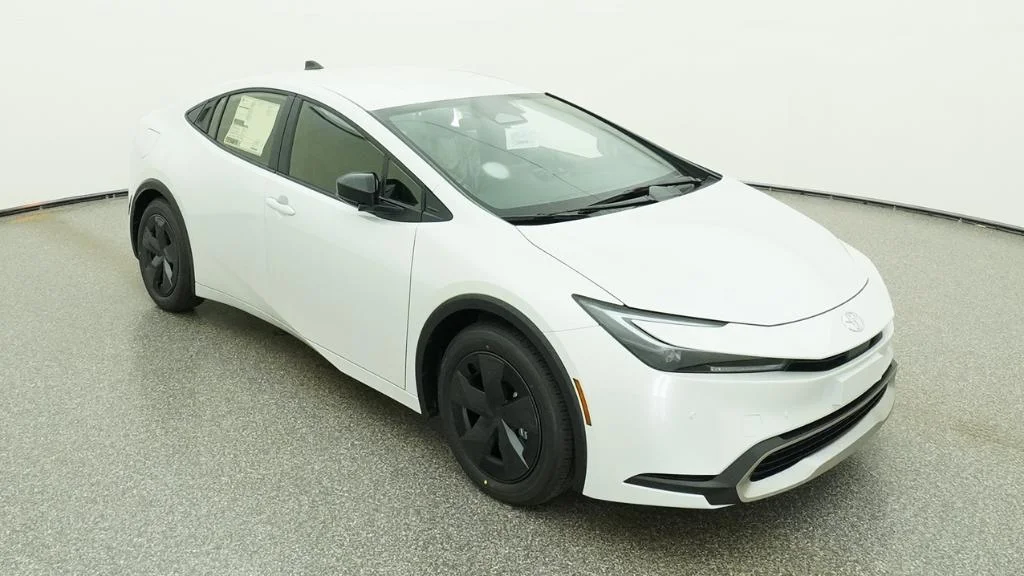 New 2026 Wind Chill Pearl Toyota SE image 29