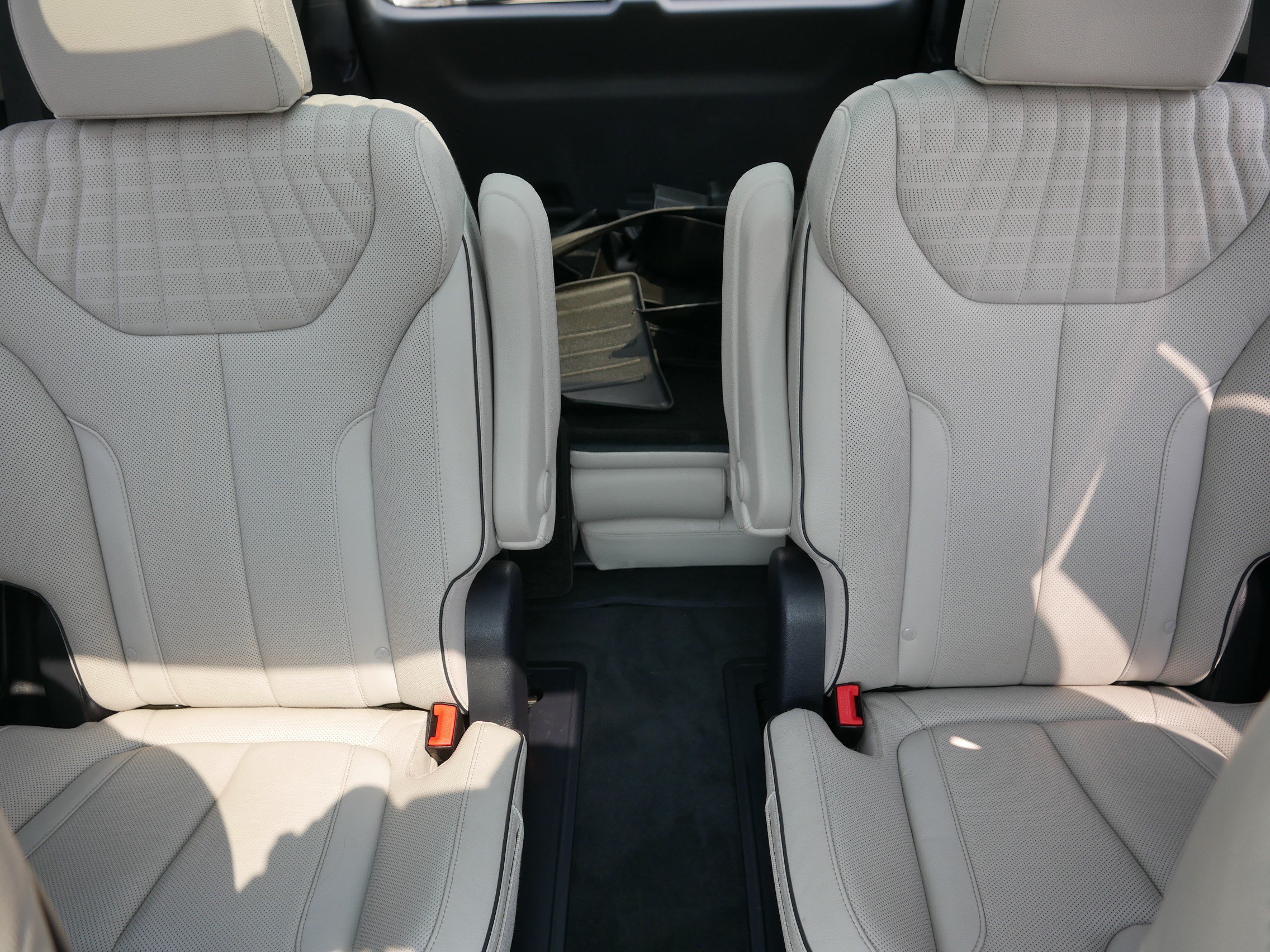 2023 Hyundai Palisade Limited - Photo 13