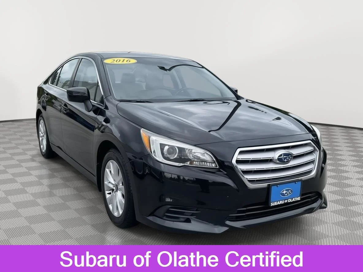 Used 2016 Crystal Black Silica Subaru 2.5i Premium image 1