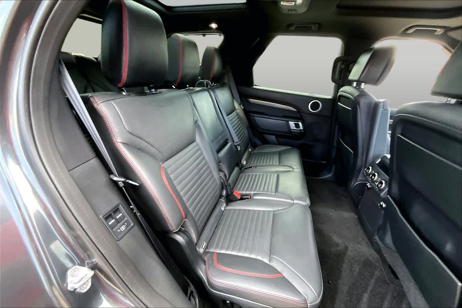 Used 2017 Carpathian Grey Premium Metallic Land Rover HSE Luxury image 21