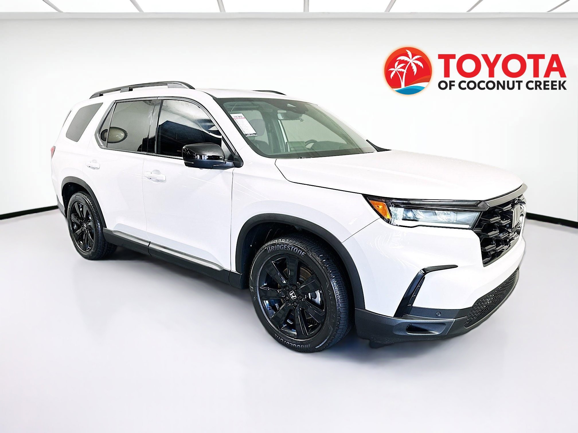 2025 Honda Pilot thumbnail 3