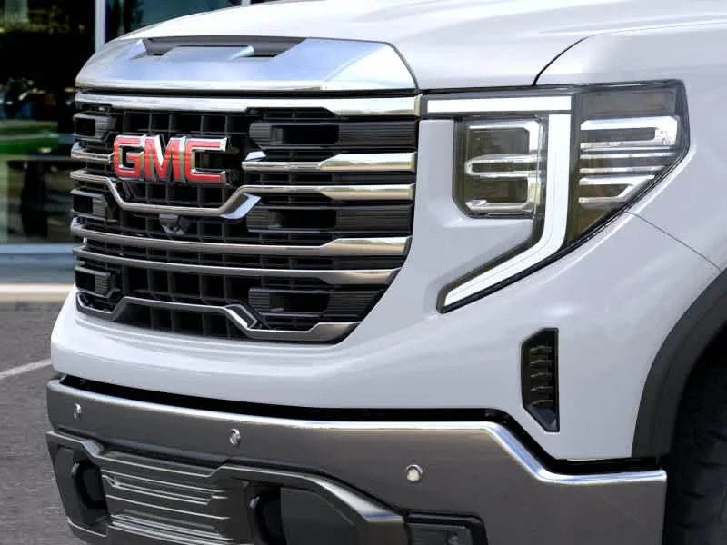 2026 GMC Sierra 1500 SLT - Photo 13