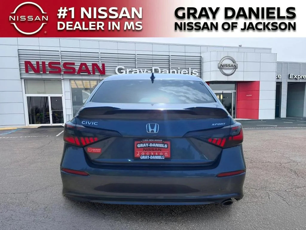 Used 2023  Honda Sport image 6