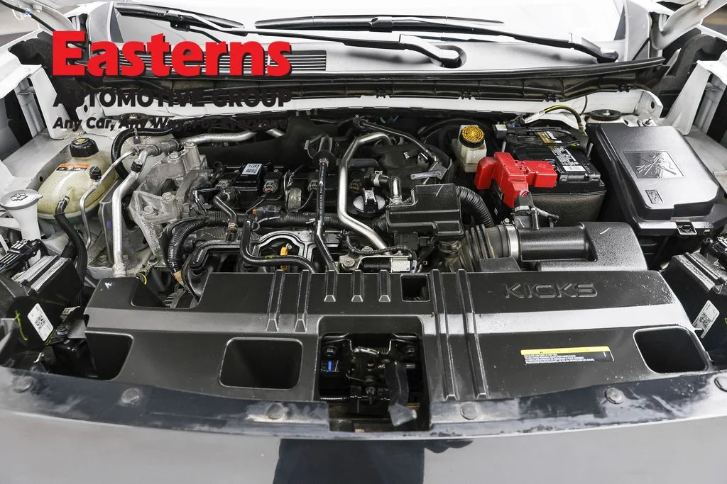 Used 2025 White Nissan SV image 7