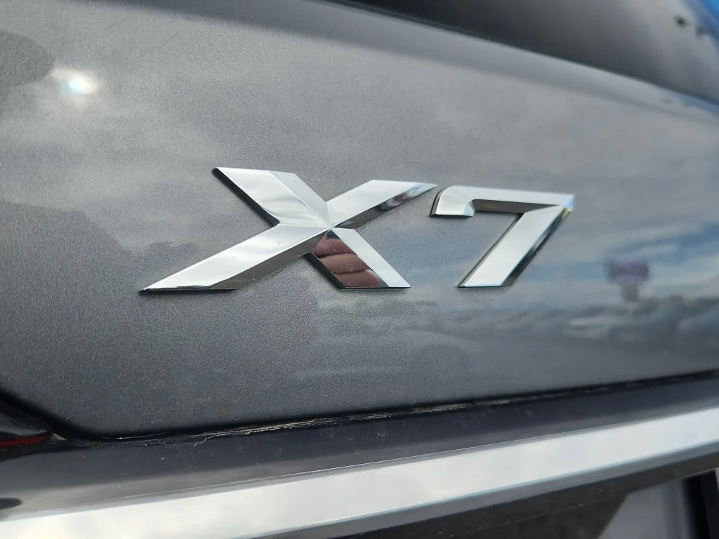 Used 2026 Gray BMW xDrive40i image 26