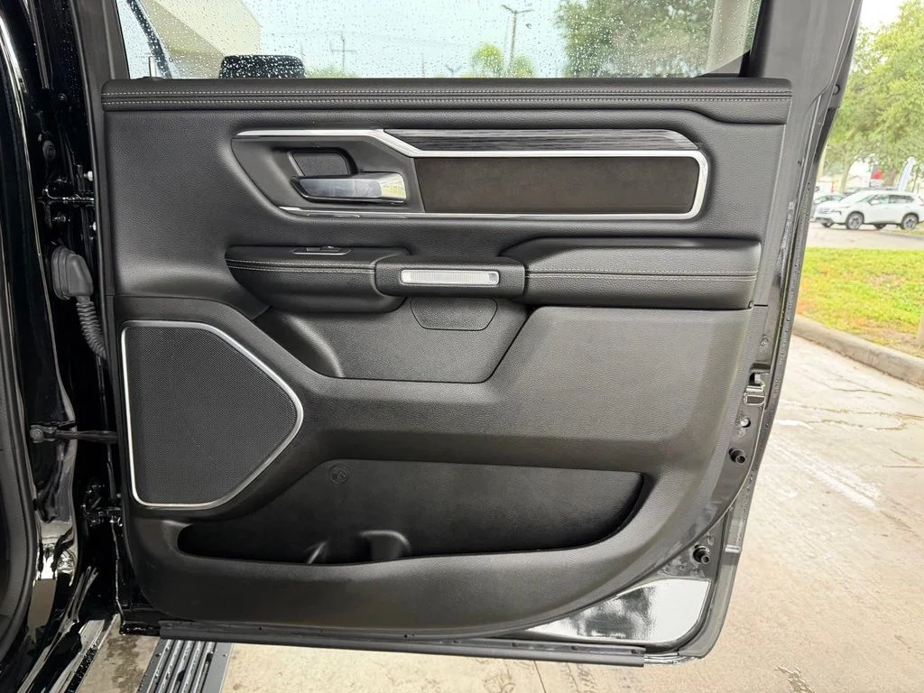 Used 2023 Black RAM Laramie image 36