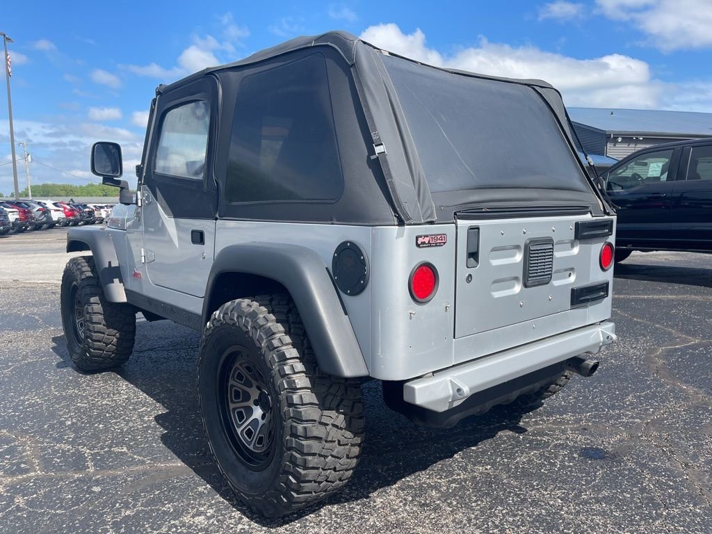 Used 2006 Silver Jeep Rubicon image 4