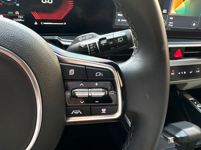 Used 2025 Ebony Black Kia S image 18