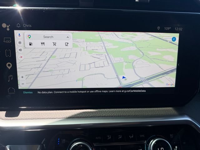 Used 2022 White GMC Denali image 20