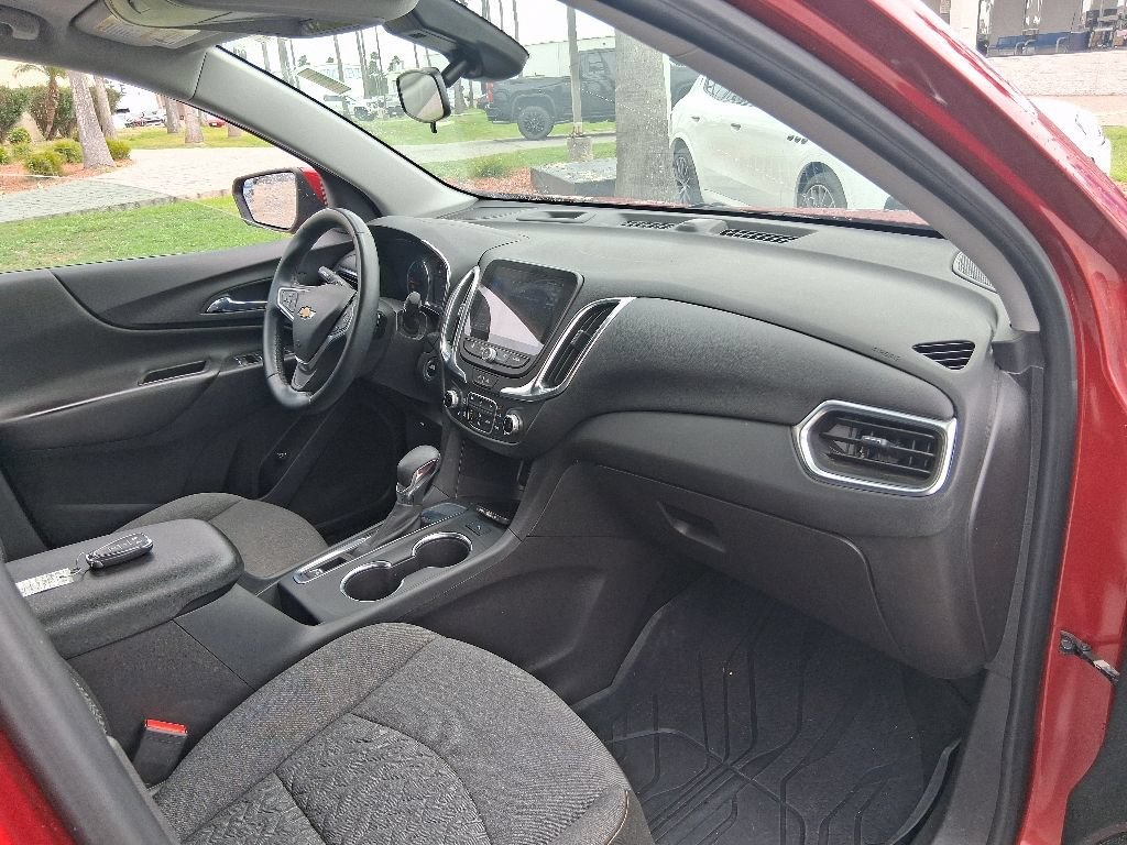 Used 2024 Radiant Red Tintcoat Chevrolet LT image 10