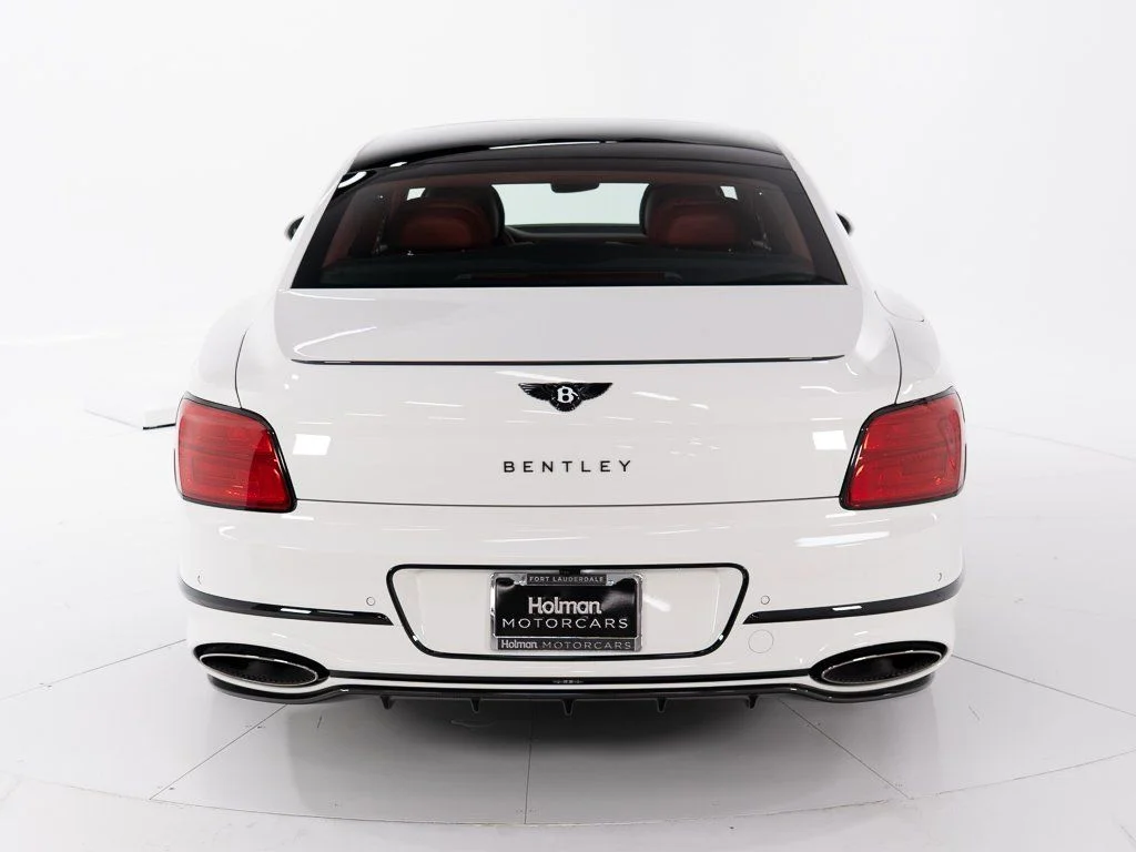 New 2026 Glacier White Bentley Azure image 4