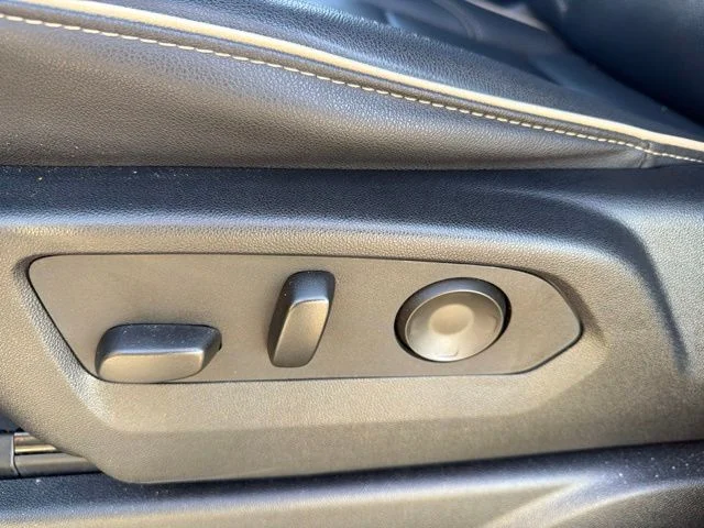 Used 2024 White Chevrolet Premier image 16