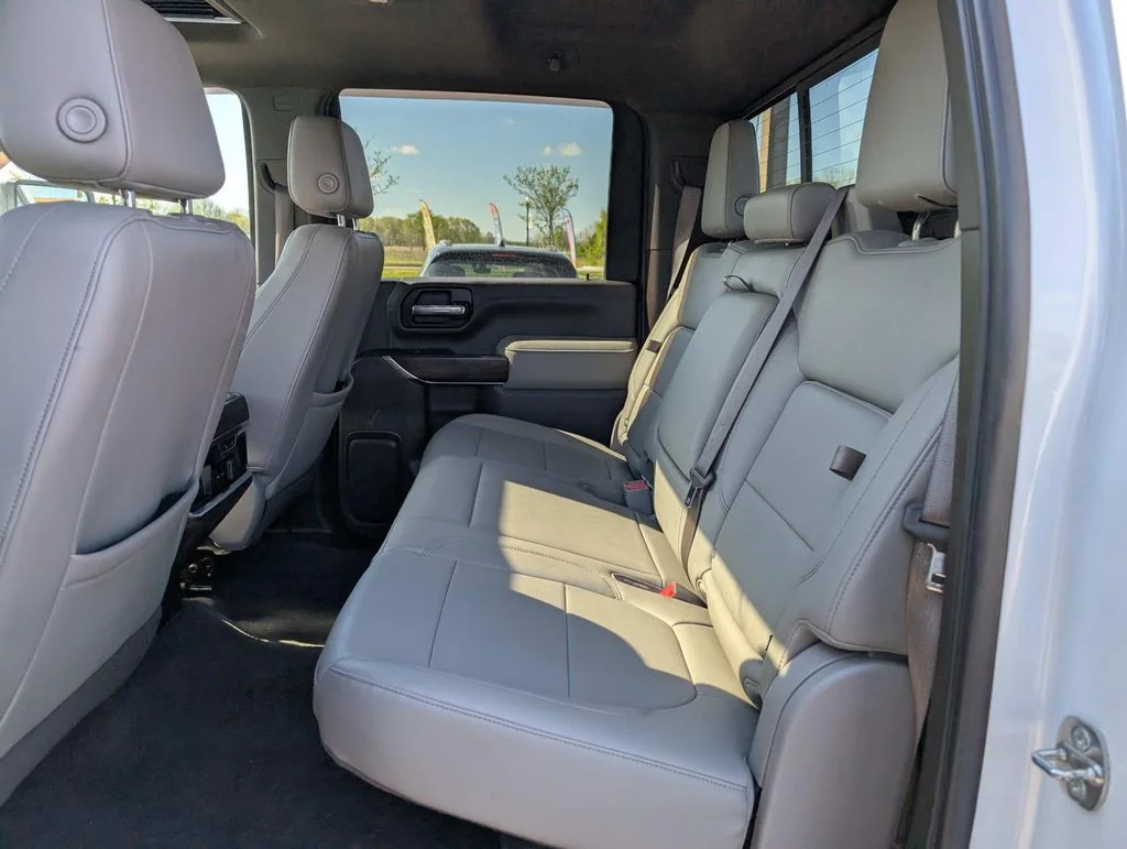 Used 2020 White GMC SLT image 13