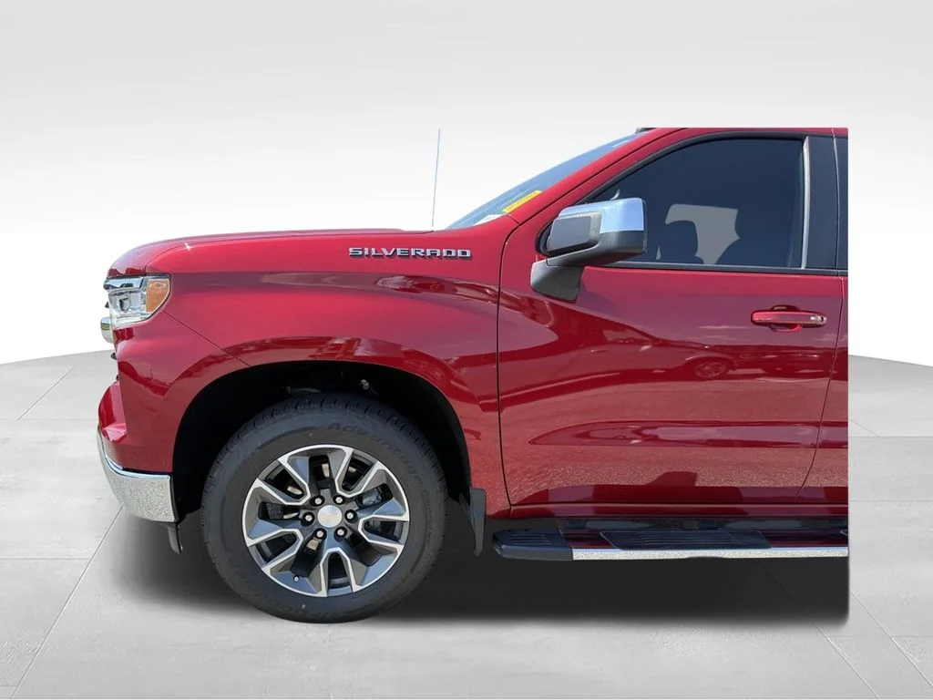 Used 2023 Red Chevrolet LT image 21