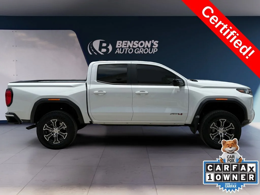 Used 2025 White GMC AT4 image 6