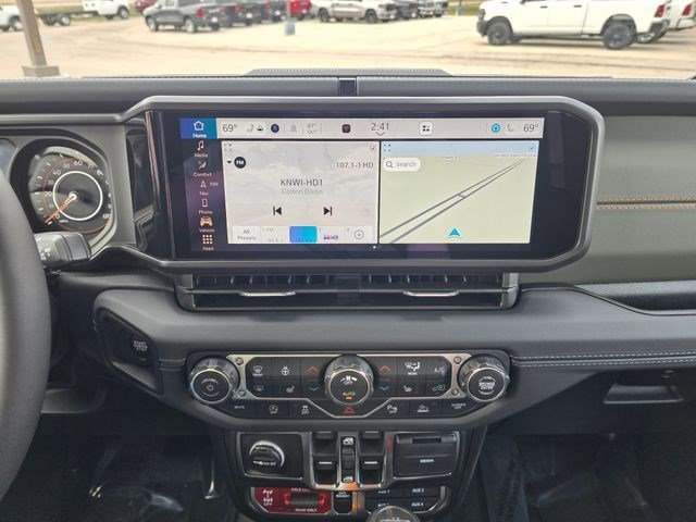 New 2026 Reign Exterior Paint Jeep Mojave X image 30