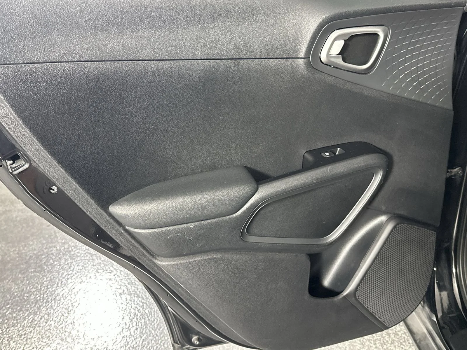 Used 2020 Black Kia EX image 30