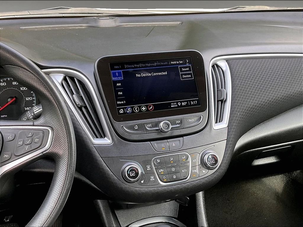 Used 2024 White Chevrolet LT image 18