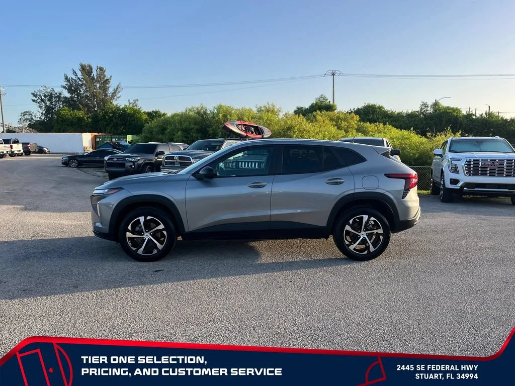 2024 Chevrolet Trax RS - Photo 8