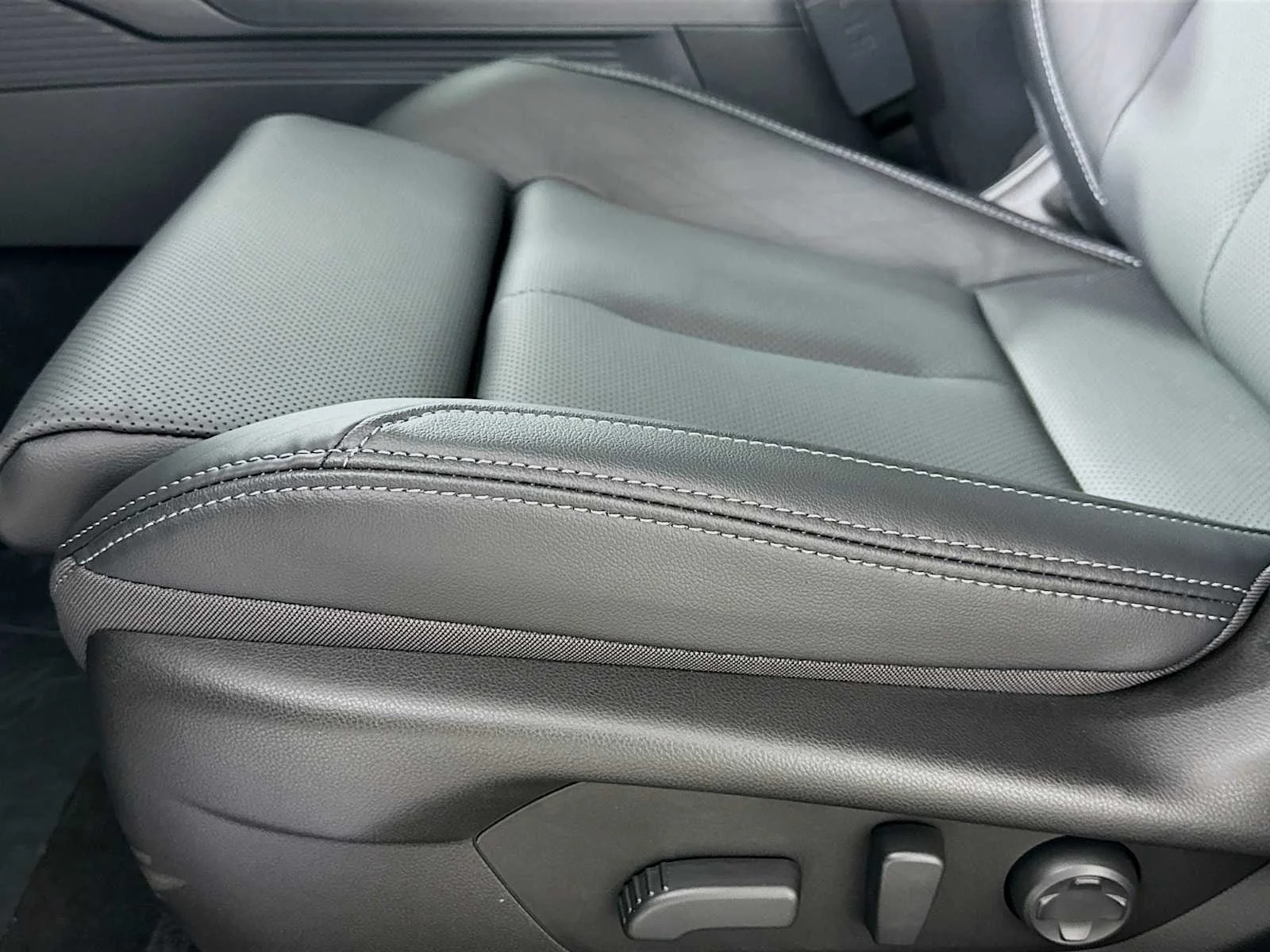 2026 Subaru Outback Touring XT - Photo 18