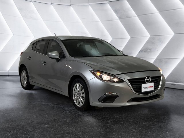 2016 Mazda Mazda3 i Sport