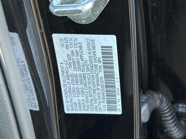 2025 Honda CR-V LX - Photo 18