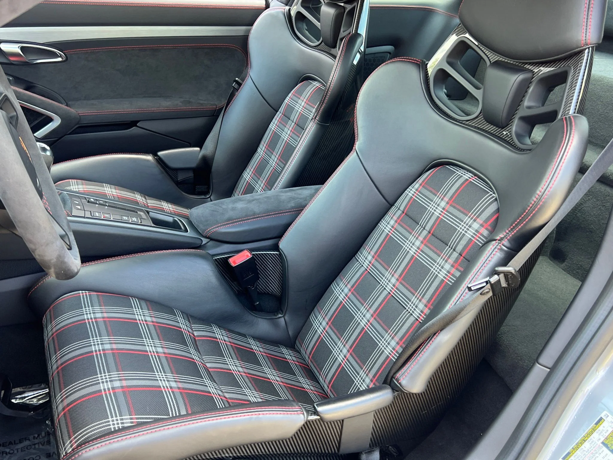 Used 2018 Silver Porsche GT3 image 4