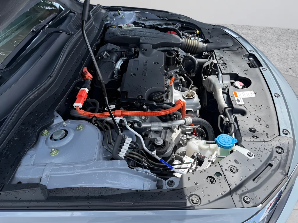 2022 Honda Accord Hybrid Touring - Photo 40