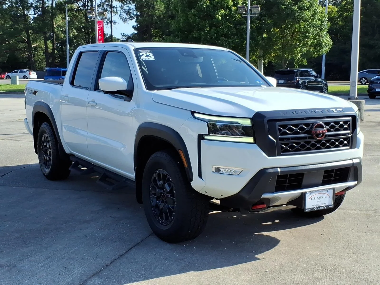 Used 2023 Glacier White Nissan PRO-4X image 5