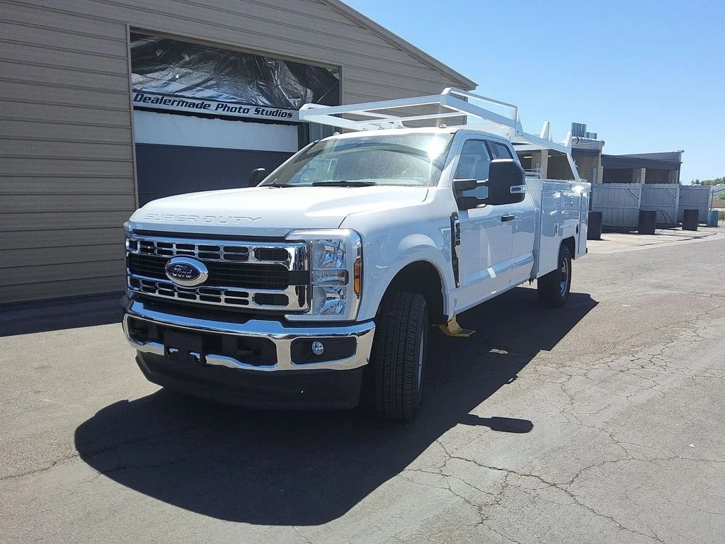 New 2026 White Ford XL image 3