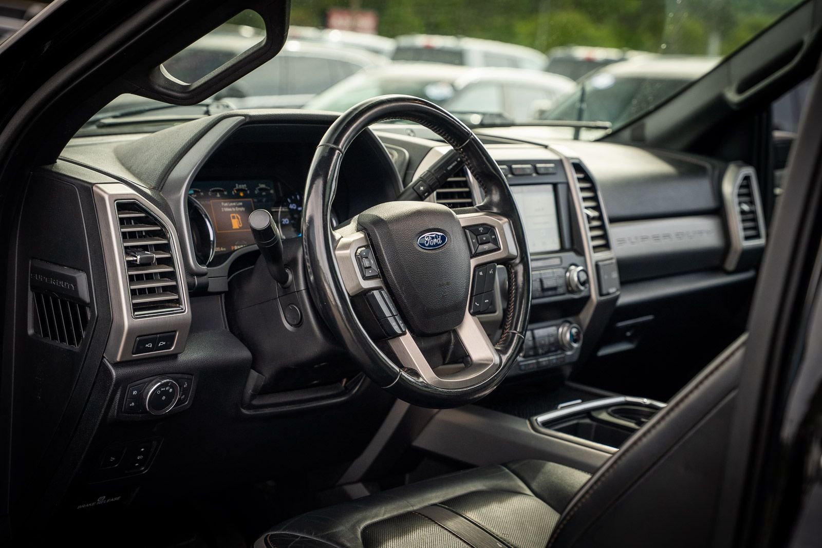 Used 2019 Black Ford Platinum image 26