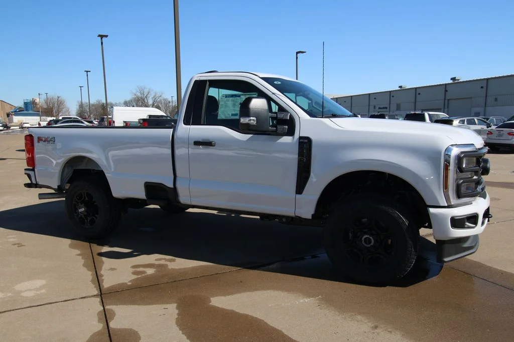 New 2026 Oxford White Ford F-350® XL image 38