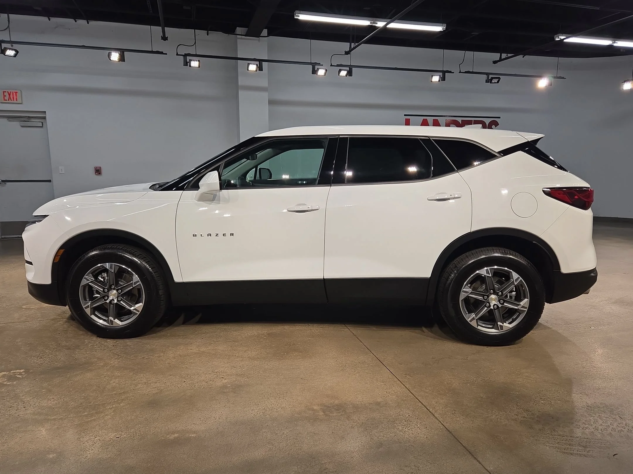 2025 Chevrolet Blazer 2LT - Photo 4