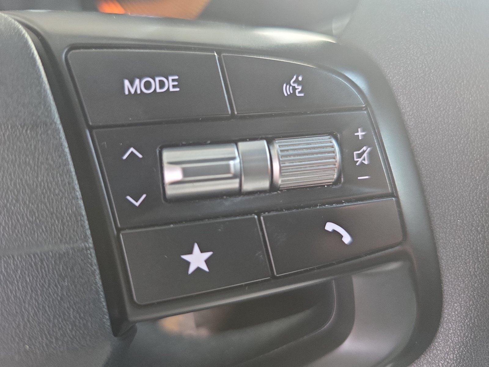 Certified Used 2025 Morning Haze Kia LXS image 23