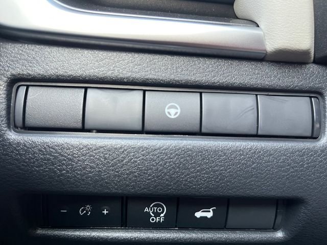 New 2026 Obsidian Green Pearl Nissan Dark Armor™ image 10