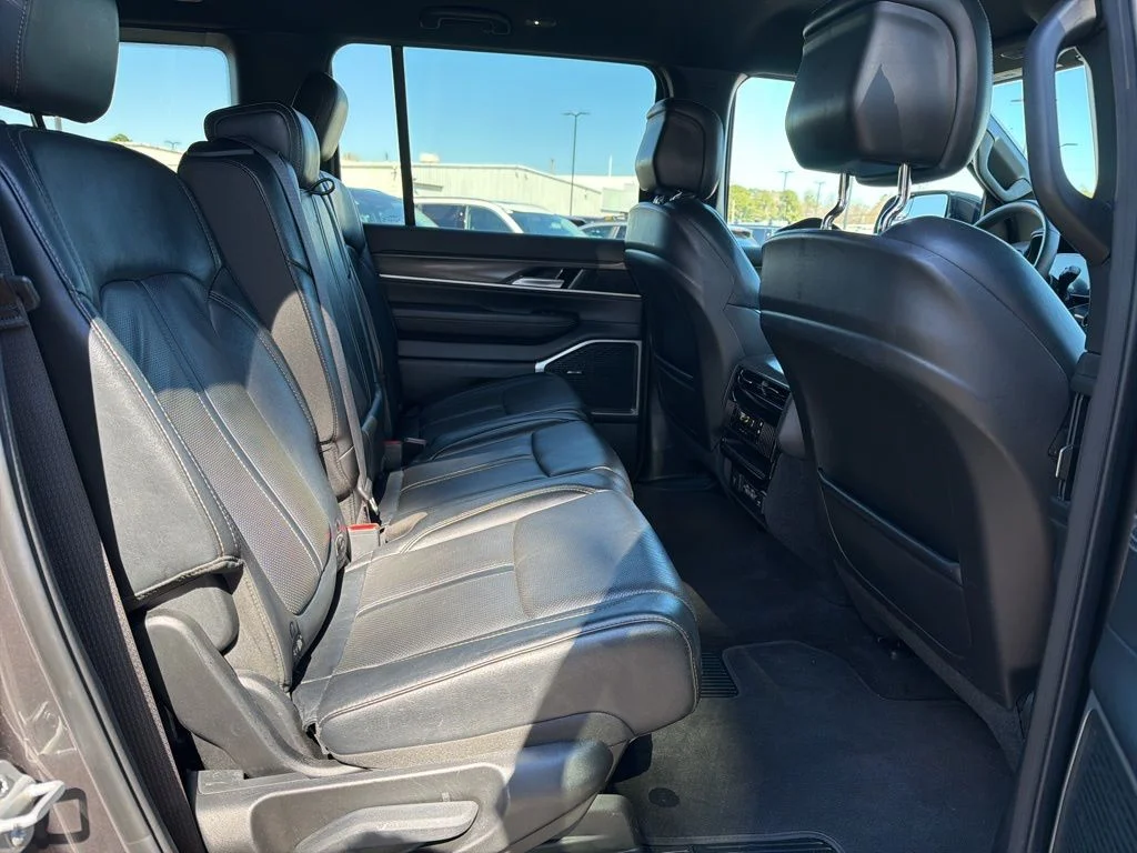 Used 2023 Gray Jeep Series III image 30
