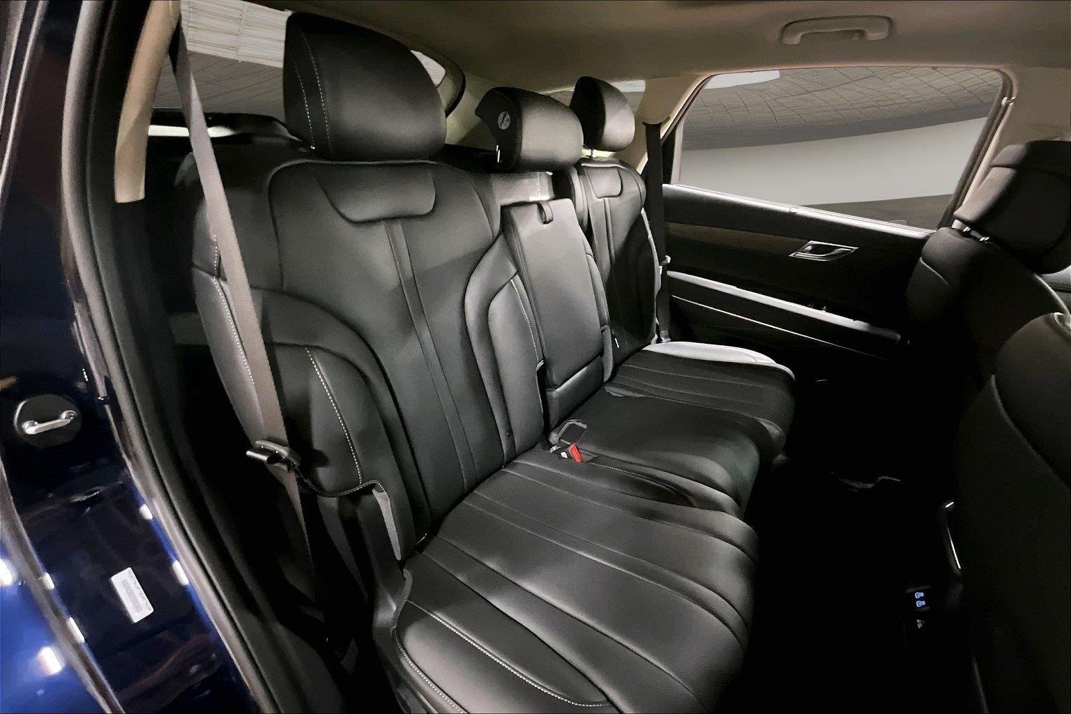 New 2026 Capri Blue Genesis 2.5T SELECT image 11