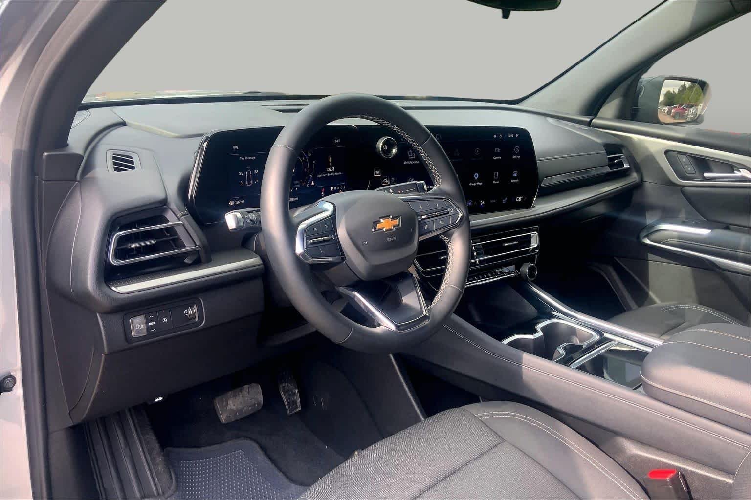 Used 2024 Sterling Gray Metallic Chevrolet FWD LS image 17